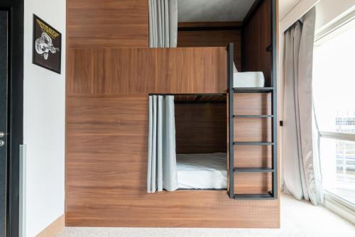JOST Auberge de Jeunesse Bordeaux Gare St Jean – Bordeaux, FL