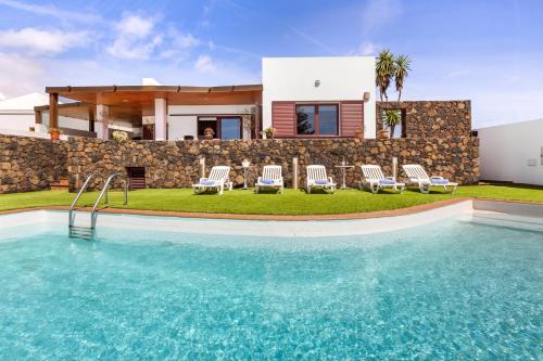 Home2Book Luxury Villa Playa Honda, Private Pool
