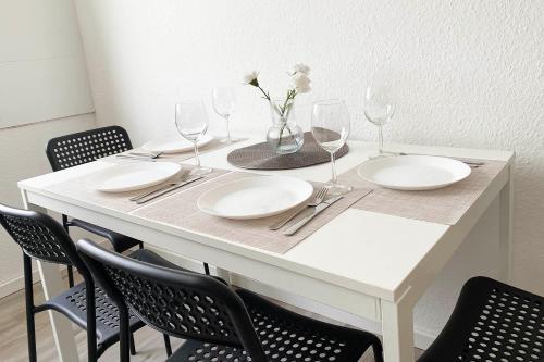 Létesítmények, 2-room apartment with balcony in Meckenheim