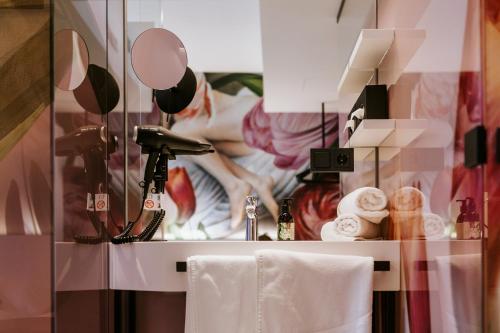 ห้องน้ำ, ART-INN Design Self-Check-in-Hotel in ลินซ์