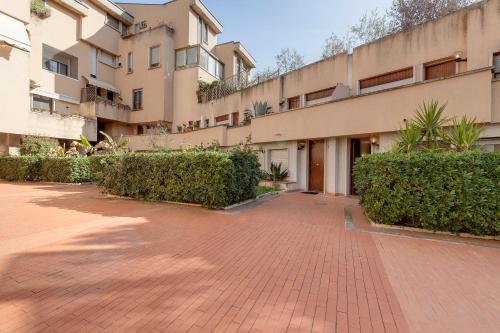 Apartment - Split Level image 1