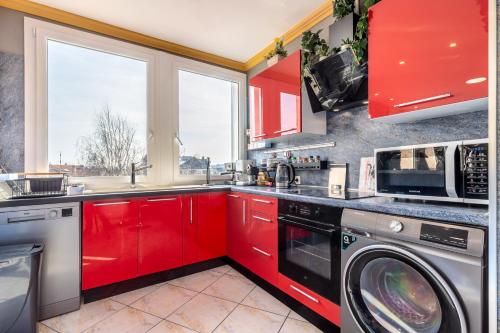 кухня, ArtistMemory Appartement in Корбей-Ессон