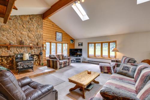 Silver Plume Mountain Haven with Views and Deck! in Cherry Creek