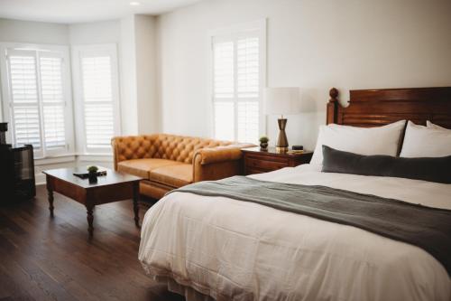 The Jefferson Inn in เซาเทิร์นไพน์ส (NC)