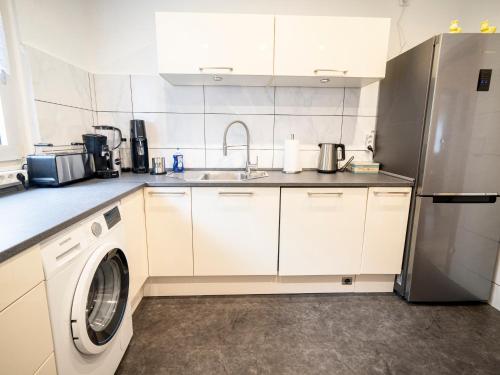 110qm Wohnung mit Garten, Grill, Kamin, Parkplatz & Kingsize Betten, Dortmund (fotografie 10)