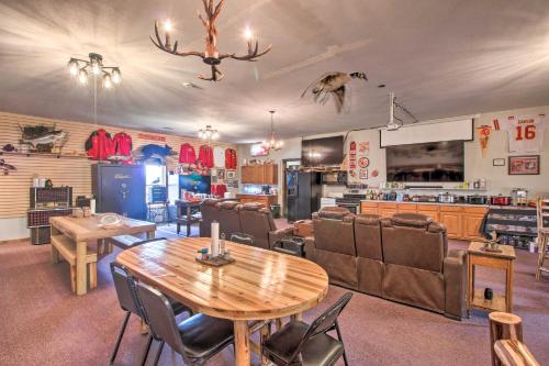Pheasant Game Farm Missouri Vacation Rental! in Carrollton (MO)