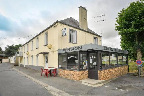 Hôtel et Restaurant de la Gare Torigny-les-Villes - Hôtel - Torigny-les-Villes