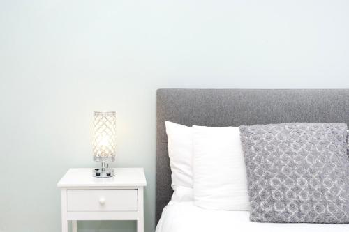 Oxford Street Central Apartments - image 2