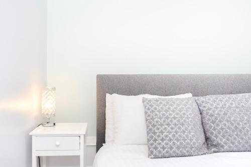 Oxford Street Central Apartments - image 3