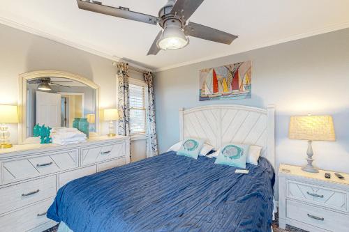 Castle in the Sand 453 Castle in the Sand 453