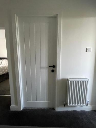 VA Home Stay - Close to Luton Airport, M1 & A505 4