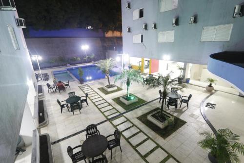 ทัศนียภาพ, Golden Ville Hotel in มาราบา