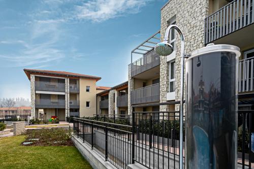 THE PLACE - Regarda Travel