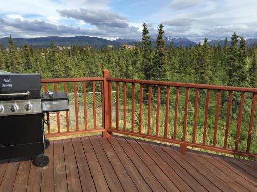 Private Home at Denali - image 10