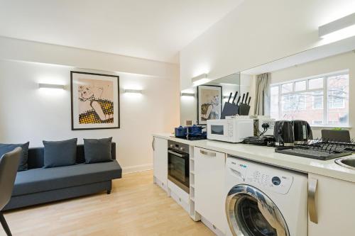 Soho View Urban Apartment, London