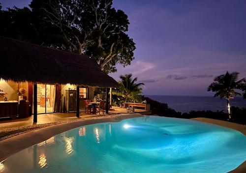 438425593 Château de feuilles & SPA - Praslin island