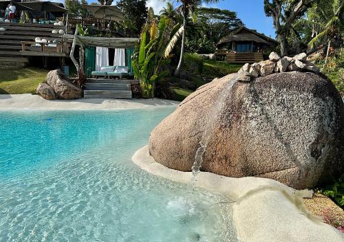 438427710 Château de feuilles & SPA - Praslin island