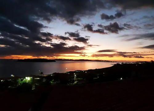 Vedere, Casa com piscina e churrasqueira em Buzios RJ in Praia Baia Formosa