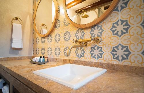 438437850 Hotel Casa Alcestre