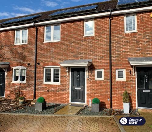 High Wycombe - 2 Bedroom House - Apartment - Buckinghamshire