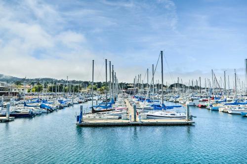 Cozy Monterey Apartment Walk to Wharf and Dtown - image 12