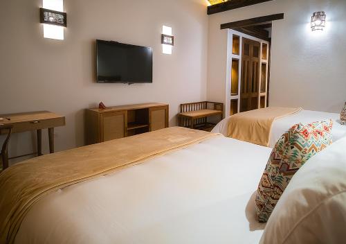 438454890 Hotel Casa Alcestre
