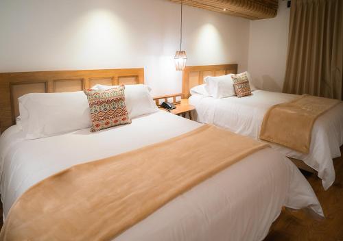 438454948 Hotel Casa Alcestre