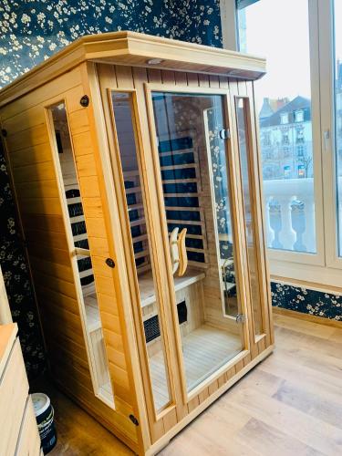 ซาวน่า, Nos studios au centre ville à Dole (Nos studios au centre ville a Dole) in โดล