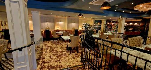 Diamond Coast Hotel - image 7