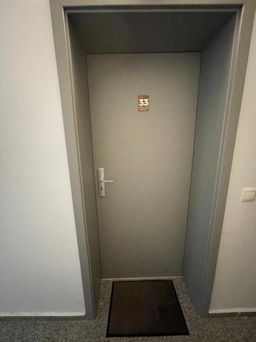 Minimalist 3 Studio Brasov Minimalist 3 Studio Brasov