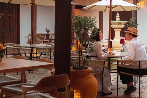 438476864 Hotel Casa Alcestre