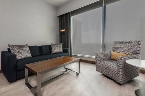 AC Hotel by Marriott Denver Downtown - image 13