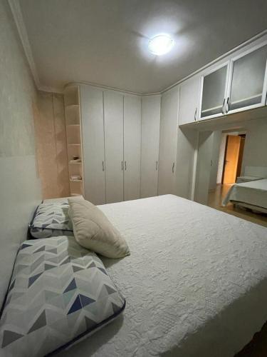 Apartamento com elevador central