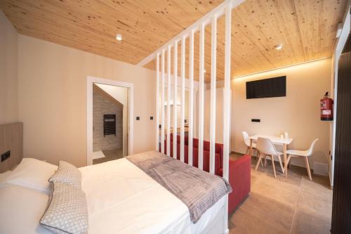 APARTAMENTOS CASA ARADIÑA (APARTAMENTOS CASA ARADINA) in 阿蓬特諾巴