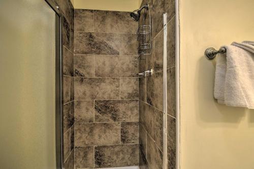 North Myrtle Beach Condo with Oceanfront Pool Access - image 3