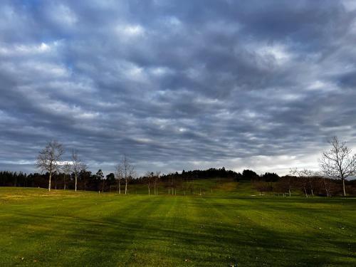 Villa Sarmiento golf, mar y montaña