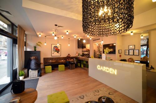 Lobby, Garden Hotel in Zagreb
