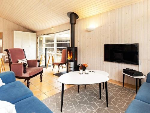  8 person holiday home in Gilleleje-By Traum in Gilleleje
