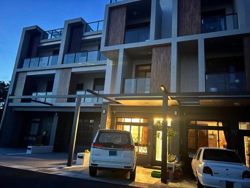 Utvendig, 花田葉舍 in Tianwei