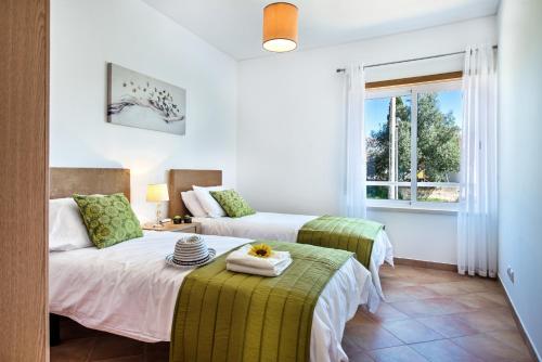  Apartment Canela by Premier Algarve in Santa Luzia