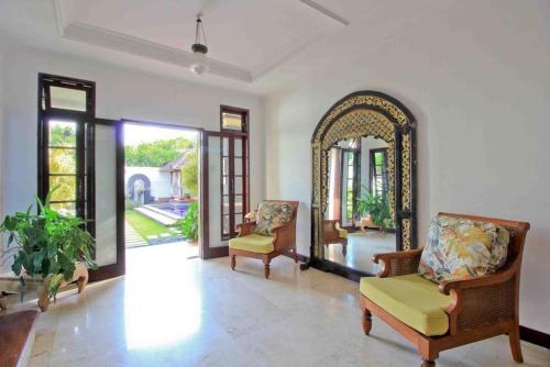 House near Seminyak 6BR promo