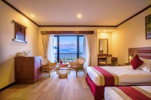 Rupakot Resort in Lakhnath