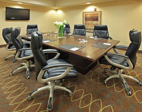 Holiday Inn Little Rock-Airport-Conference Center, an IHG Hotel