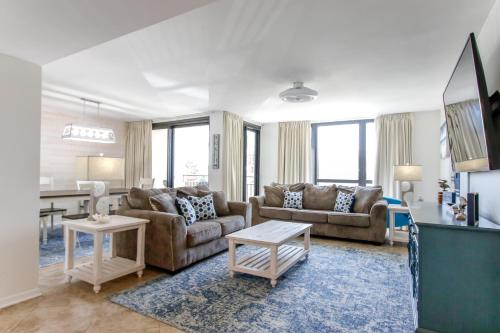 Facilities, Endless Summer at The Enclave 204B Heart of Destin Location near Captain Dave's On The Gulf