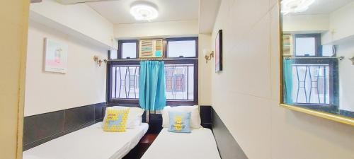Apple Hostel Room Type - Standard Double or Twin Room