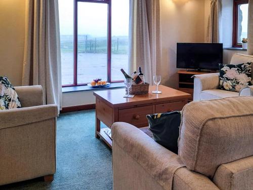 Ash Tree Cottage in เรดดิทช์