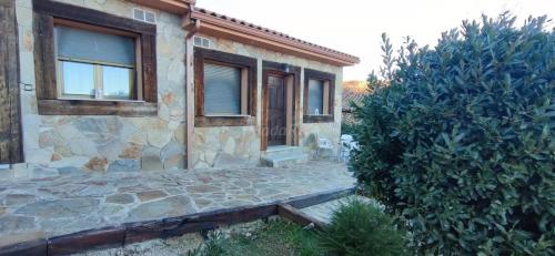 . Casas Navarredonda