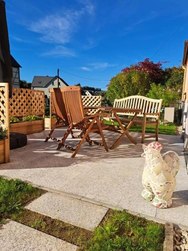 NEU! Ferienglück Gornsdorf - moderne FeWo- - Apartment - Gornsdorf