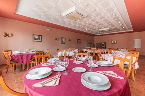 Restorāns, Hotel Puerta de Javalambre in La Puebla de Valverde