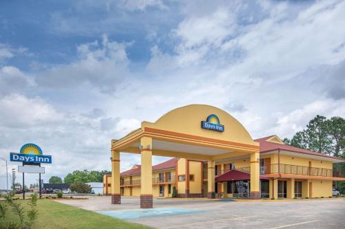 Days Inn by Wyndham Muscle Shoals